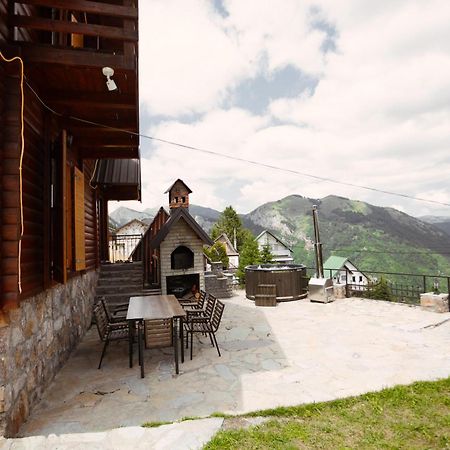Villa Route Rugove Печ Екстер'єр фото