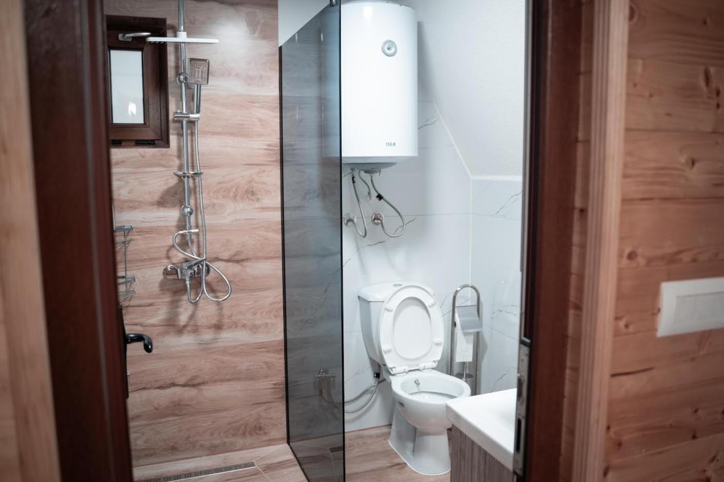 Villa Route Rugove Печ Екстер'єр фото
