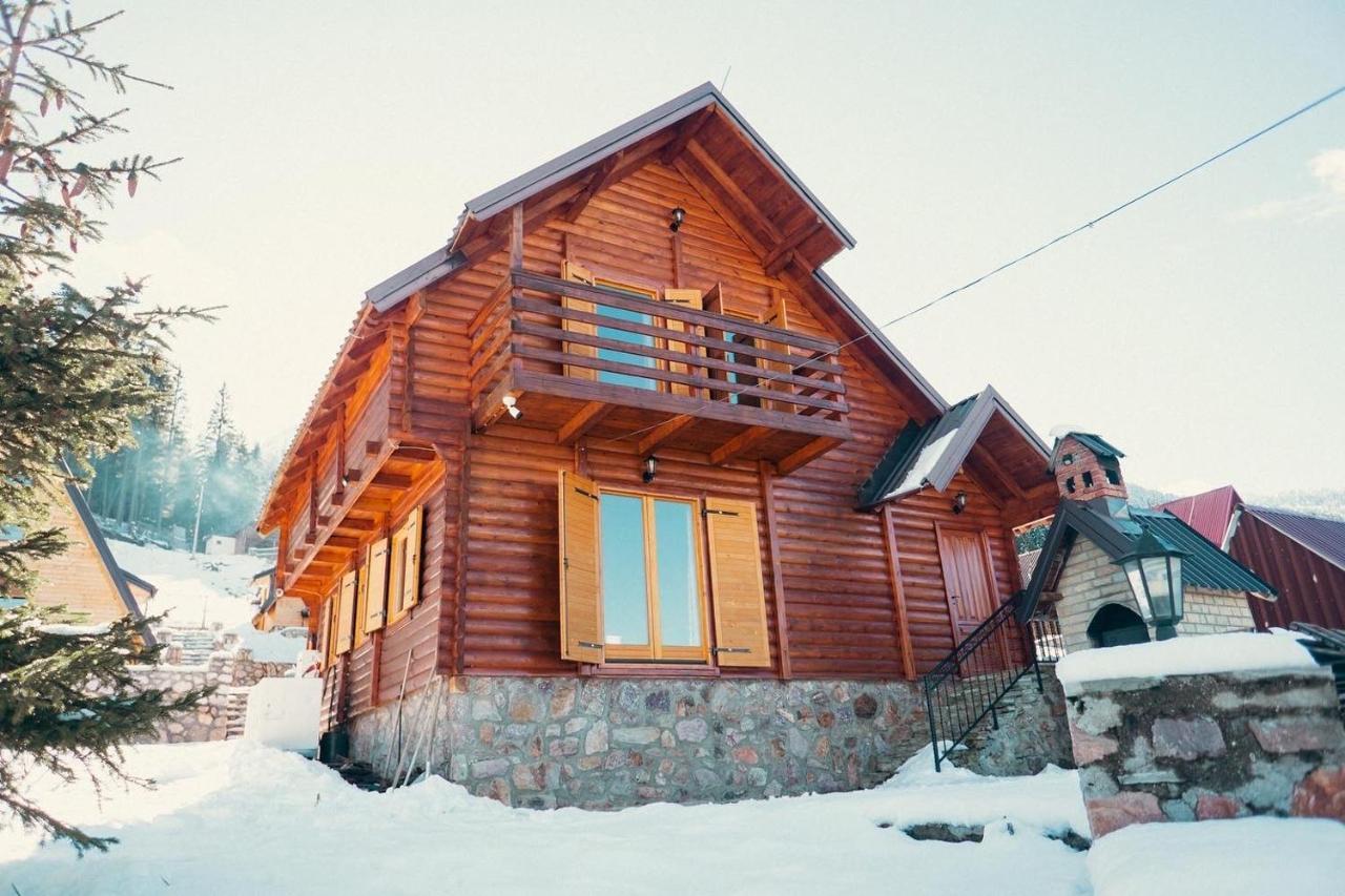 Villa Route Rugove Печ Екстер'єр фото