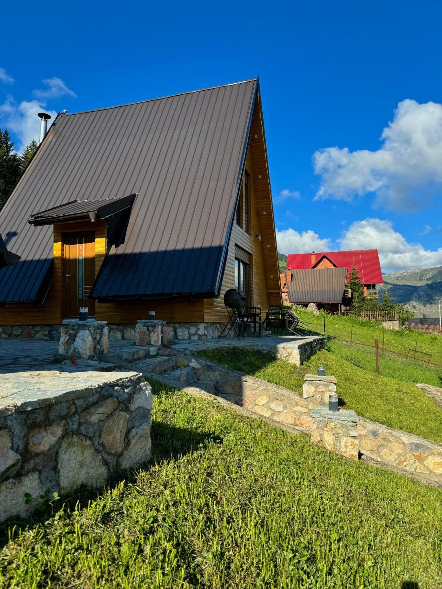 Villa Route Rugove Печ Екстер'єр фото