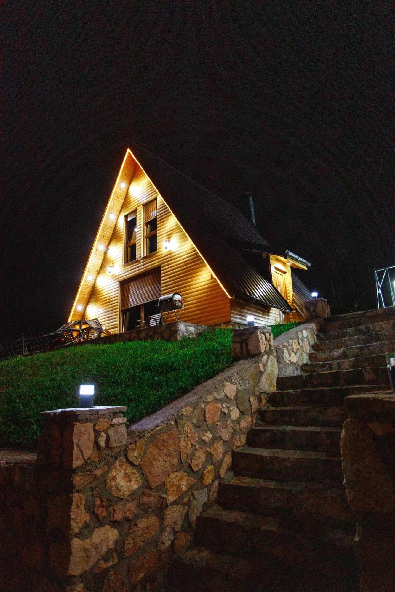 Villa Route Rugove Печ Екстер'єр фото