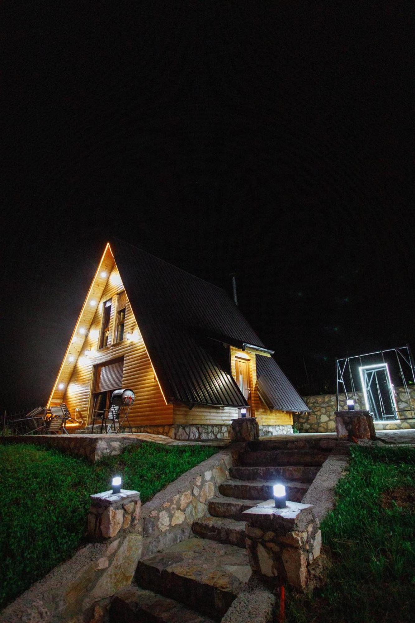 Villa Route Rugove Печ Екстер'єр фото
